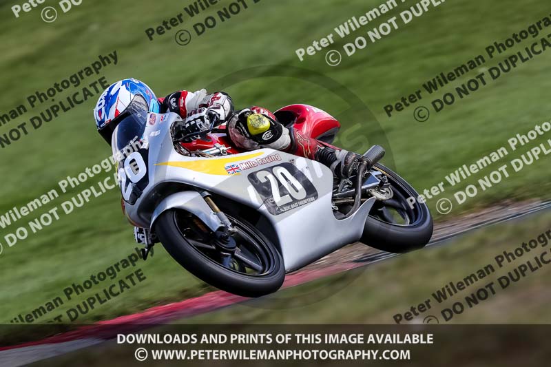 cadwell no limits trackday;cadwell park;cadwell park photographs;cadwell trackday photographs;enduro digital images;event digital images;eventdigitalimages;no limits trackdays;peter wileman photography;racing digital images;trackday digital images;trackday photos